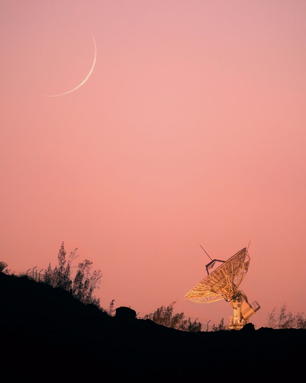 A Two Percent Moon — APOD for 2025-08-30