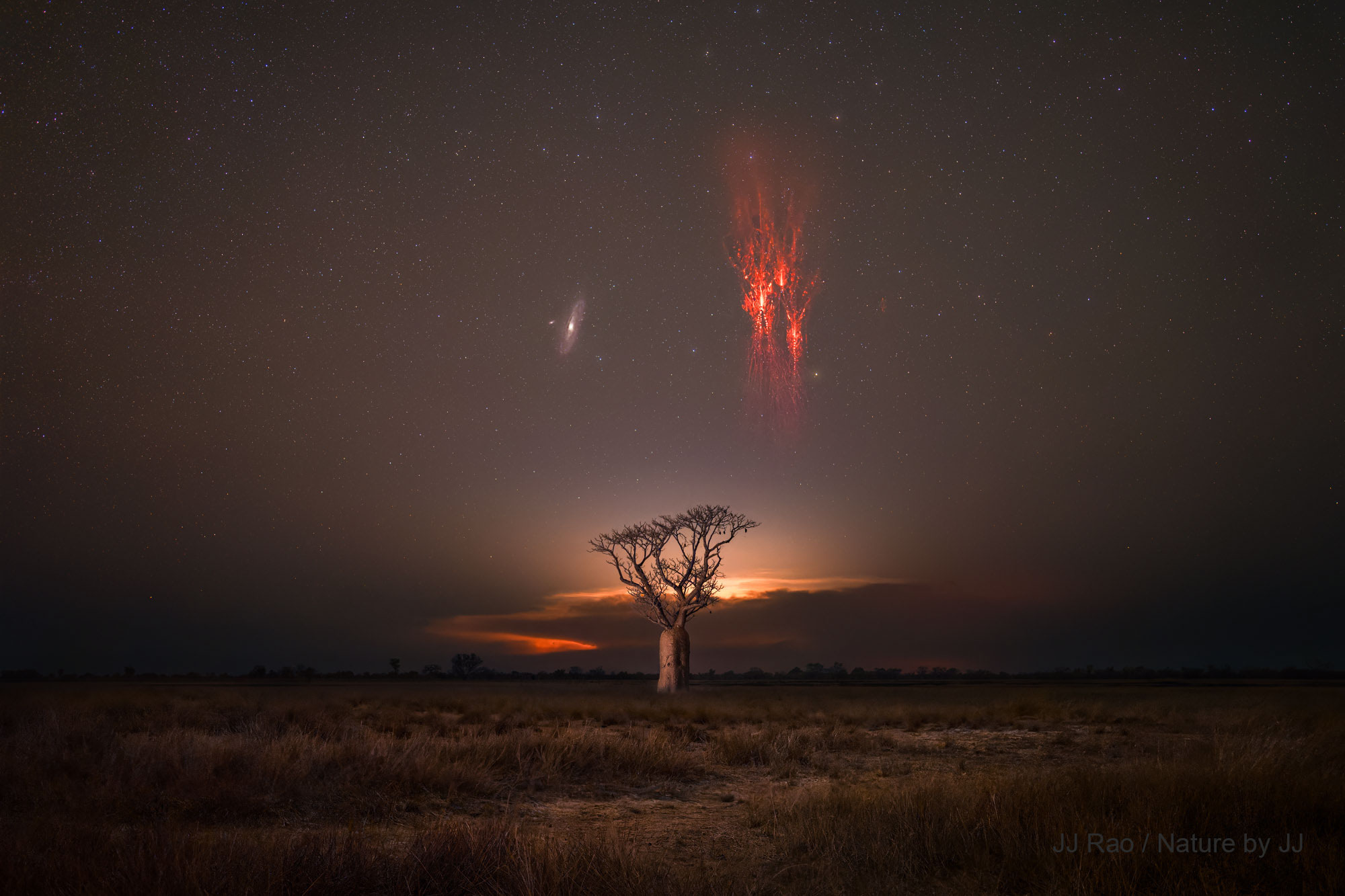 APOD: 2025 December 16 – Andromeda and Sprites over Australia