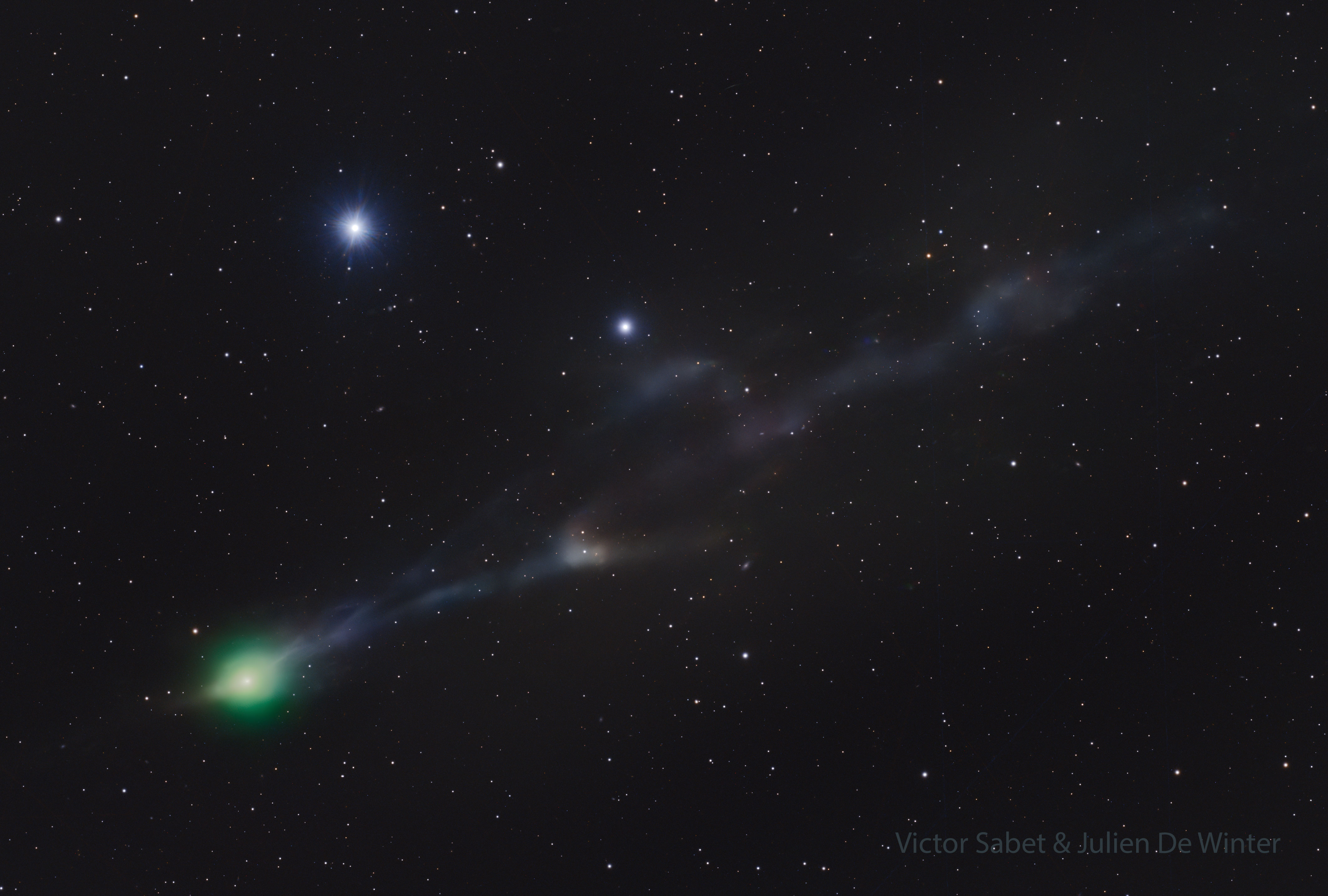 APOD: 2025 December 1 – 3I ATLAS: Tails of an Interstellar Comet