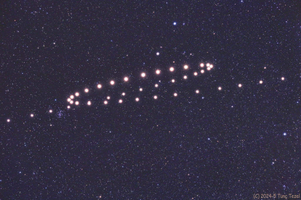 APOD: 2025 May 30 – Mars in the Loop