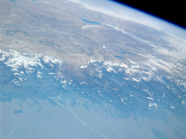 Photogrpah of the Himalaya from Space Shuttle Columbia (STS-09)