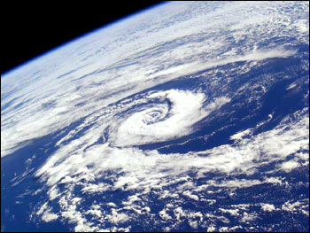 Space
Shuttle Photograph of Cyclone over the Tasman Sea