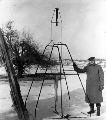 First liquid propelled rocket