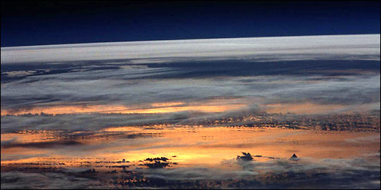 Shuttle Photo of Clouds and the Earth's
Limb