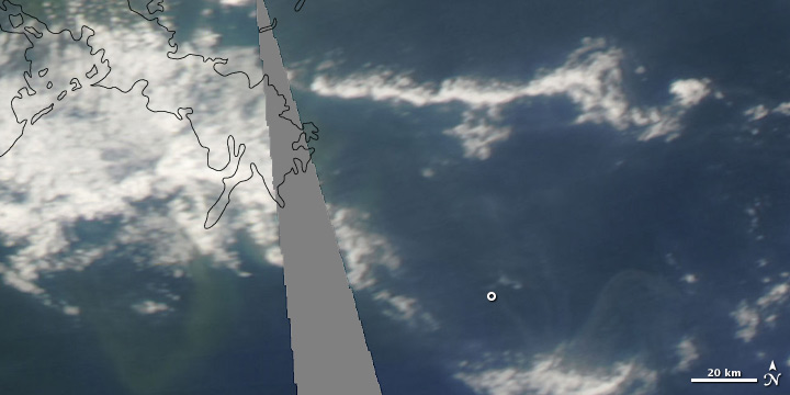 Satellite image of Deepwater Horizon oil spill, May 8, 2010.