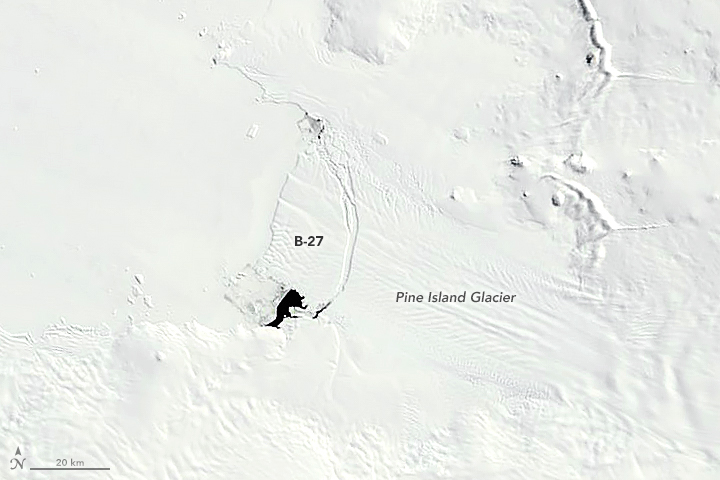 An image from MODIS on the Aqua satellite first showed Iceberg B-27 on September 28, 2007.
