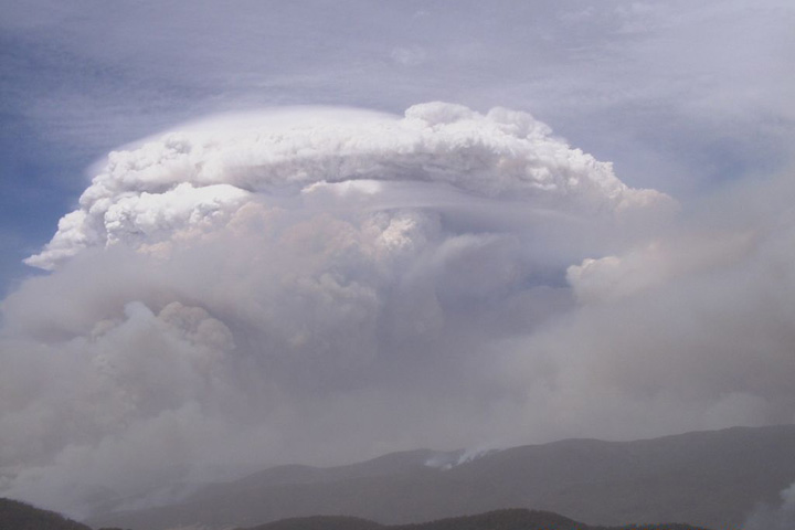 Pyrocumulonimbus cloud above Canberra, Australia.