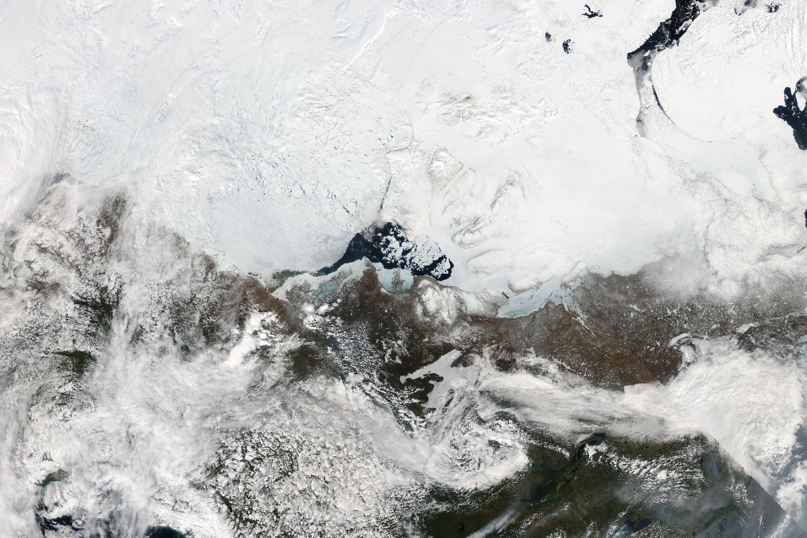 Splintering Sea Ice in the Amundsen Gulf - NASA Science