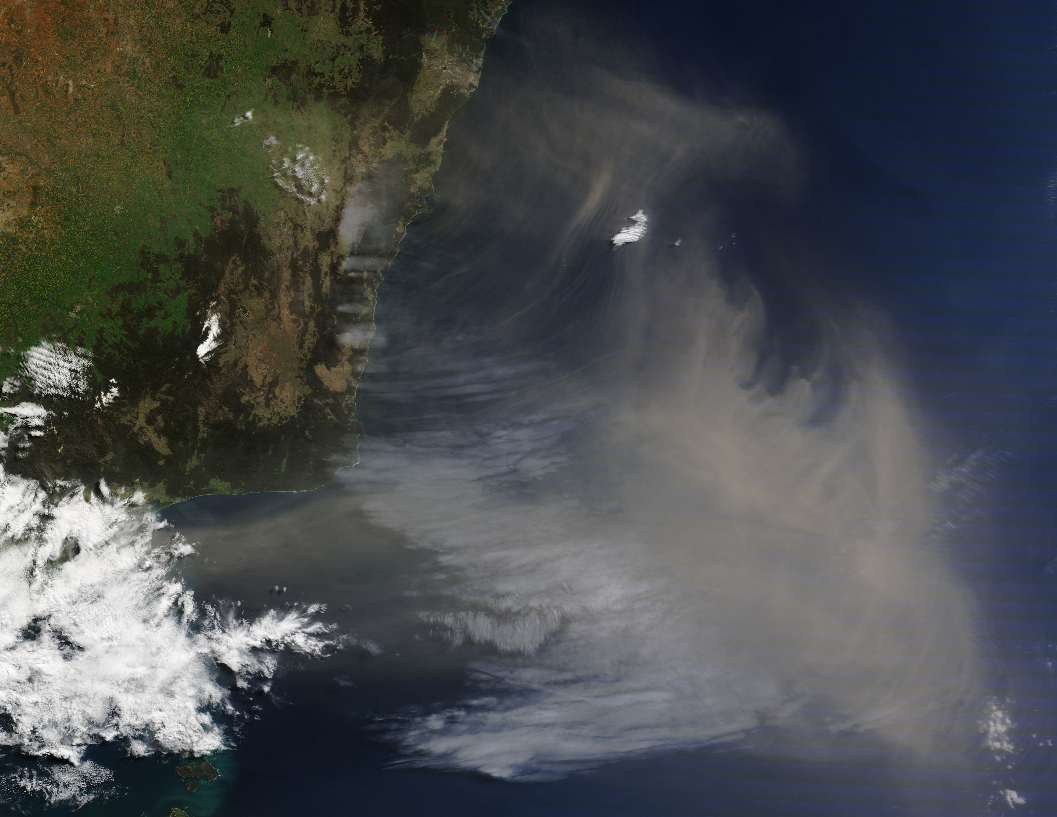 Australian Dust over the Pacific Ocean - NASA Science