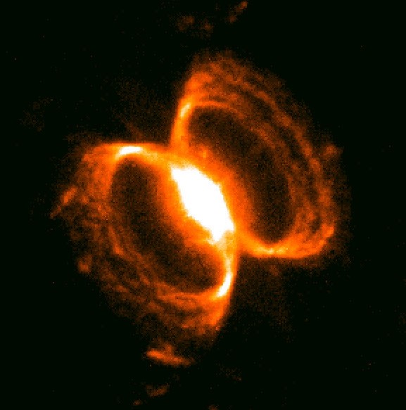 The Center of the Southern Crab Nebula He2-104 - NASA Science
