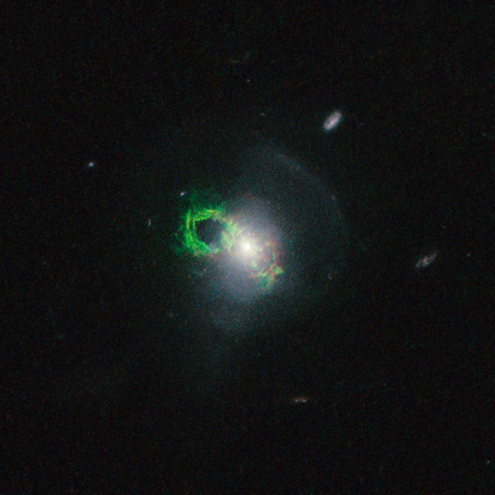SDSS 1430+13, Teacup Galaxy - NASA Science