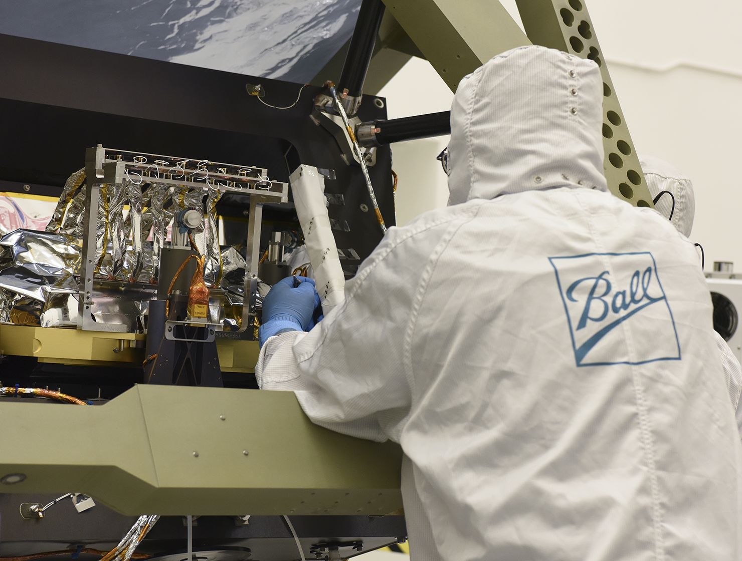 OLI-2 in the cleanroom