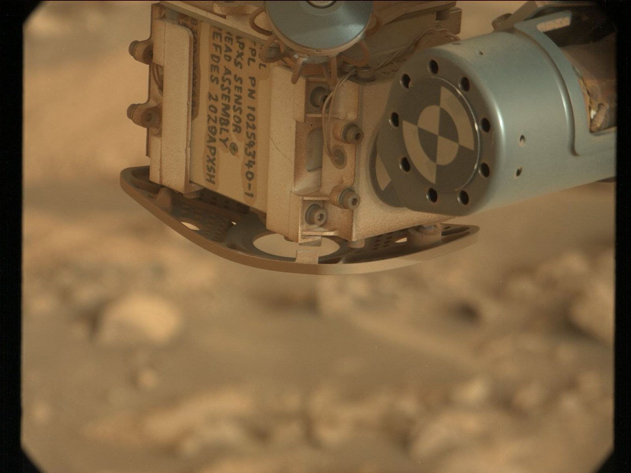 Sols 4471-4472: Marching Through the Canyon - NASA Science