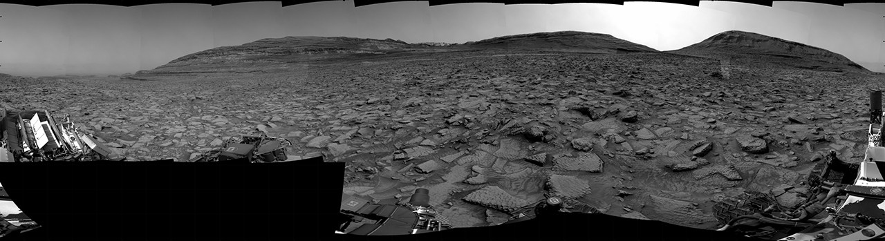 Sol 4848: Right Navigation Camera, Cylindrical Projection – NASA Science