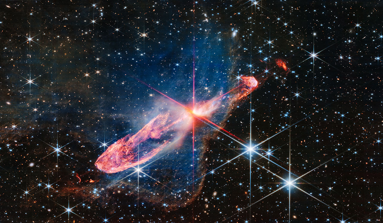 アイオライト　ハート　パーム　スターバースト Webb Snaps Highly Detailed Infrared Image of Actively Forming