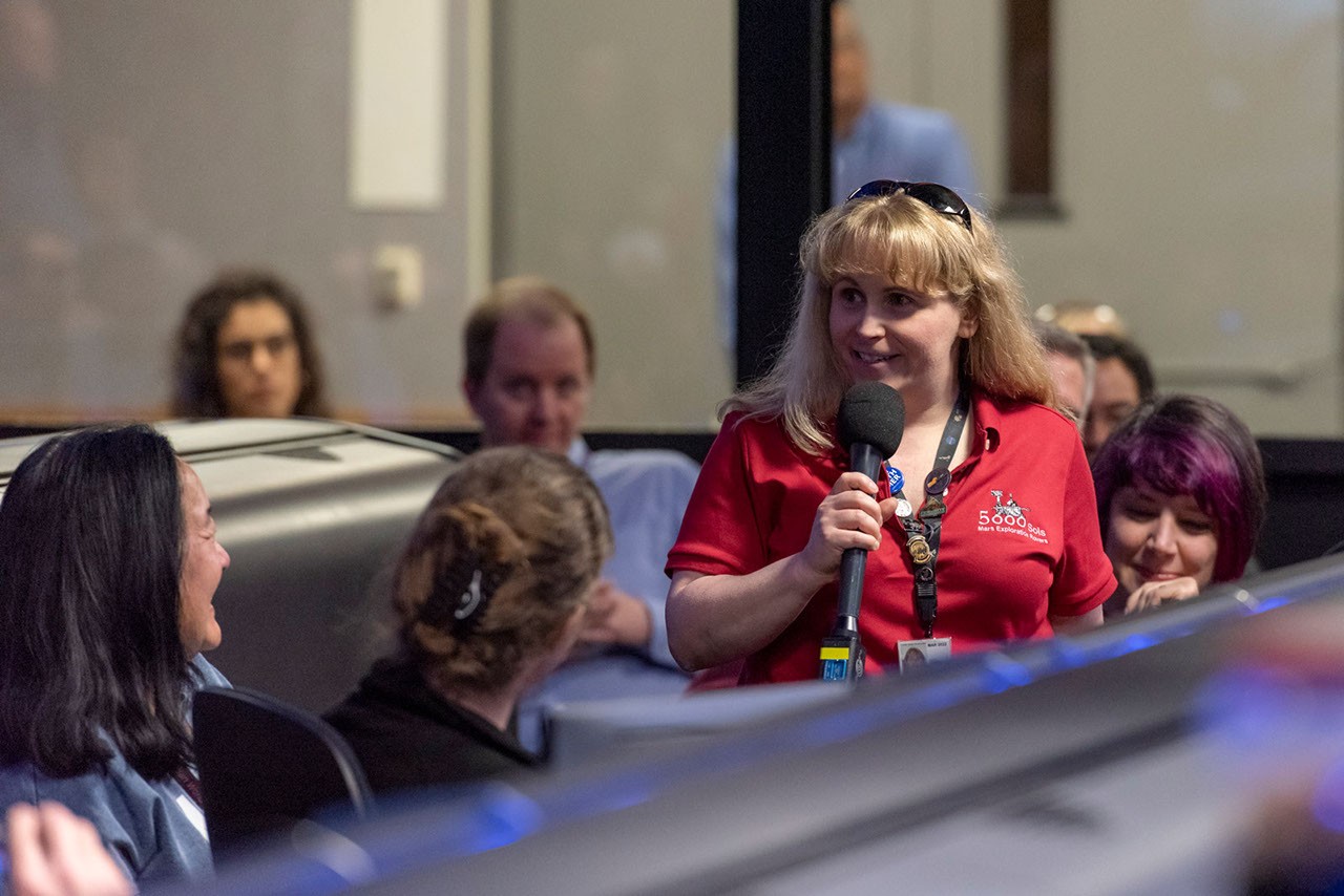 Donna Rizer Sharing a Rover's Life - NASA Science