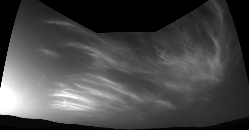 Drifting clouds on Mars