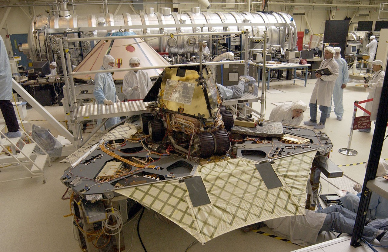 Rover 1 and Lander - NASA Science