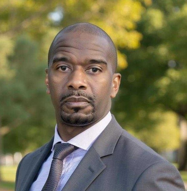Headshot of Andrew Mitchell.
