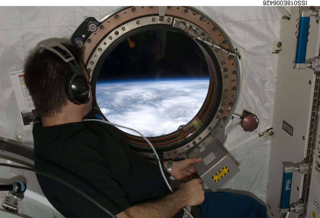APOD: 2008 December 30 – Home from Above
