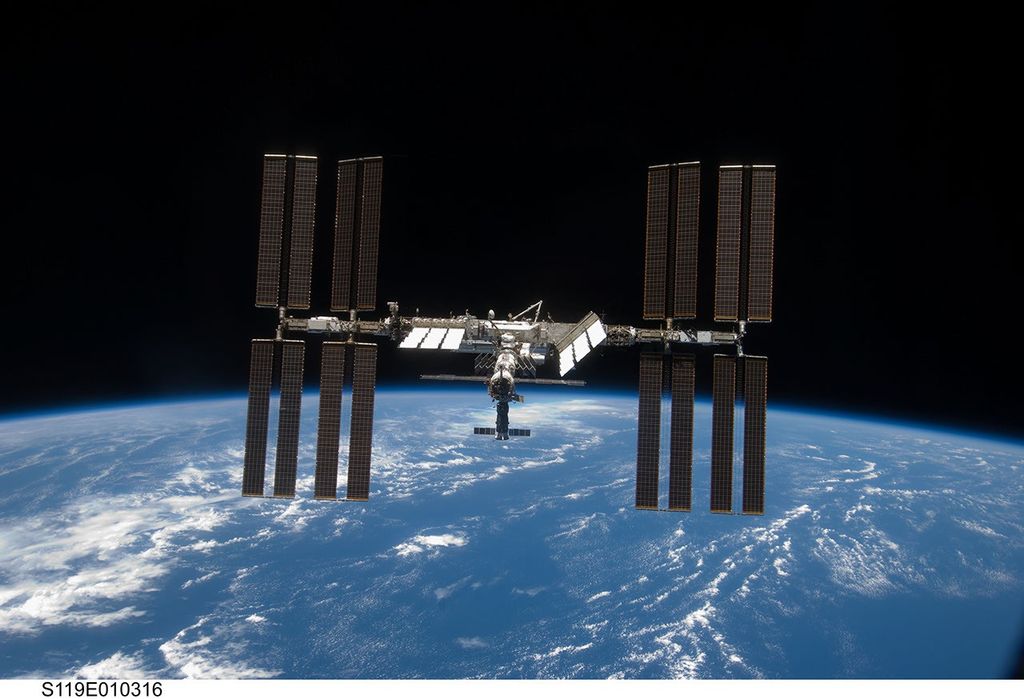 APOD: 2009 April 6 The International Space Station Expands Again