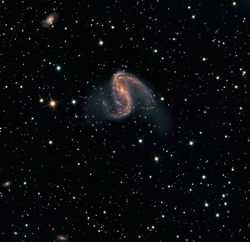 APOD: 2009 February 28 – NGC 2442: Galaxy in Volans