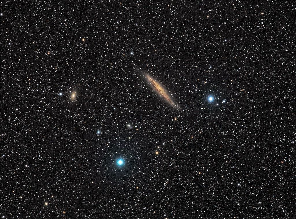 APOD: 2009 January 9 – NGC 4945 in Centaurus