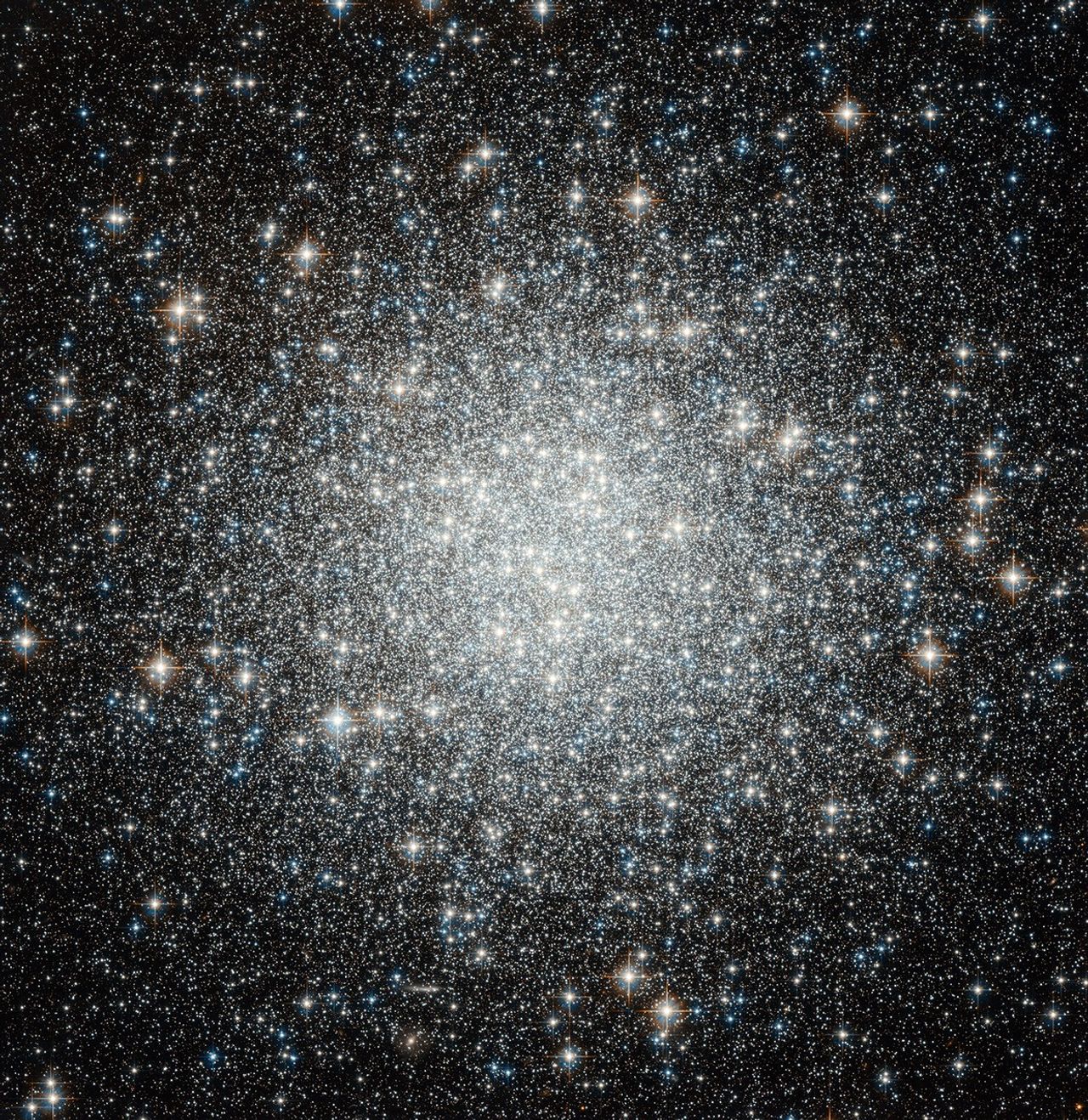Blue Straggler Stars in Globular Cluster M53
