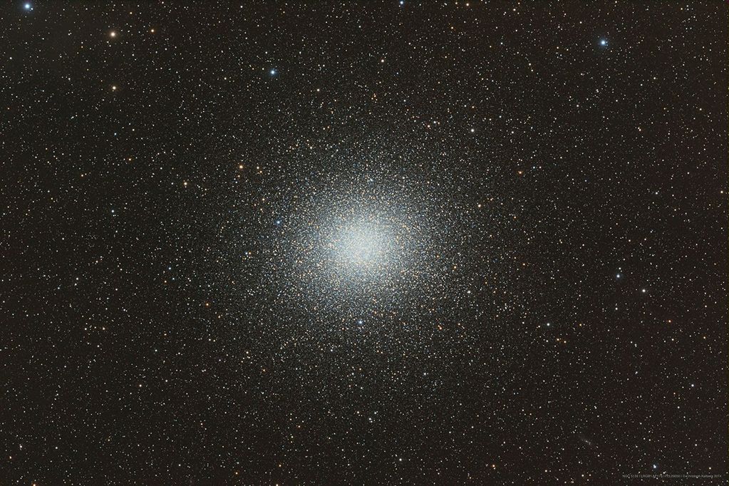 APOD: 2014 May 29 – Millions of Stars in Omega Centauri