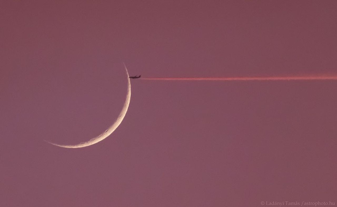 Fly Me to the Moon
