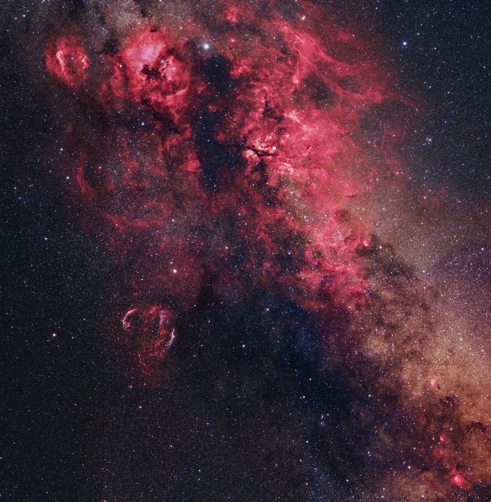APOD: 2019 July 25 – Cygnus Skyscape