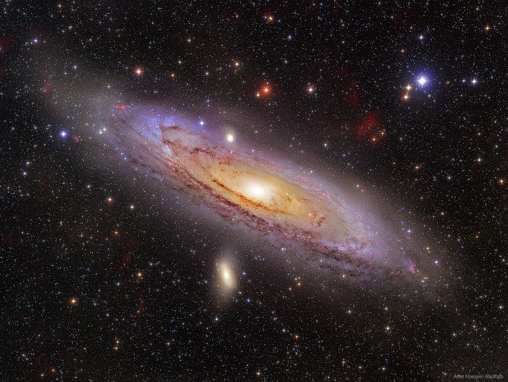 APOD: 2019 September 9 – M31: The Andromeda Galaxy