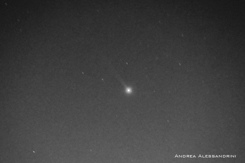 APOD: 2020 July 8 – Mercury’s Sodium Tail