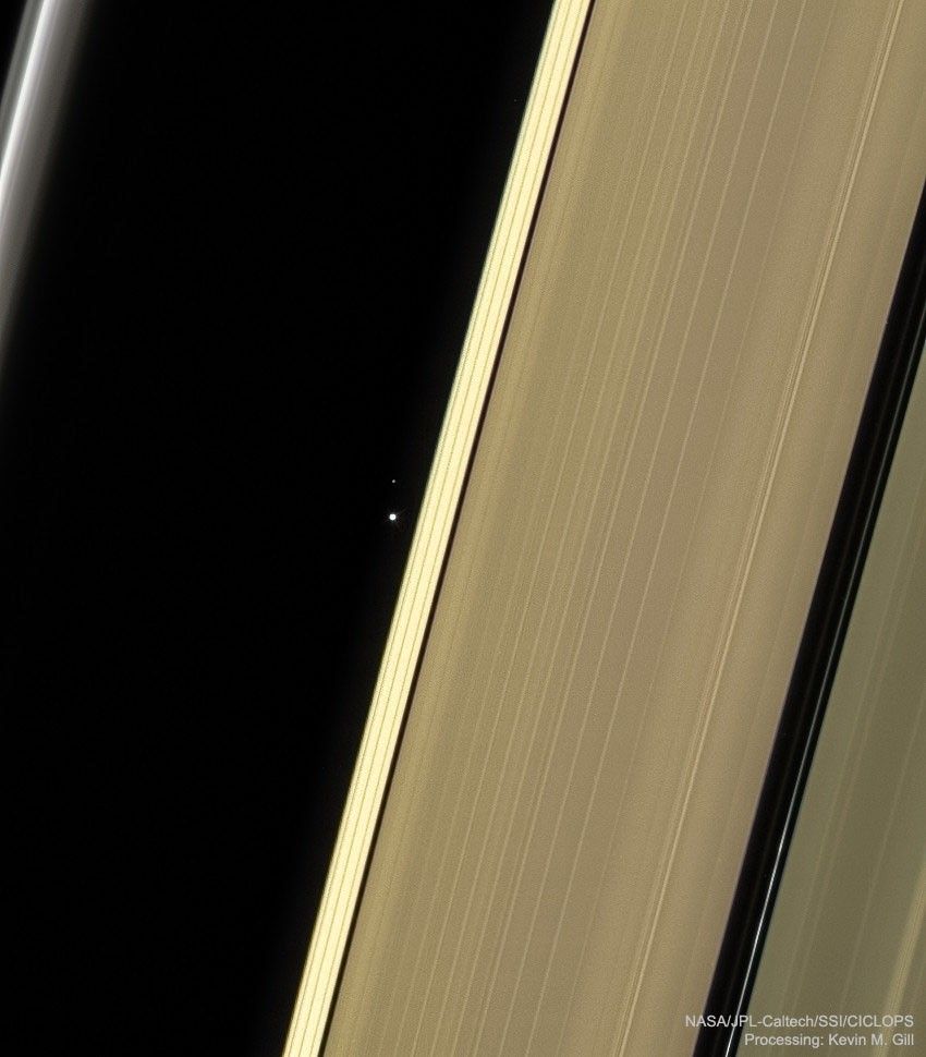 APOD: 2020 May 27 – Earth and Moon through Saturn’s Rings