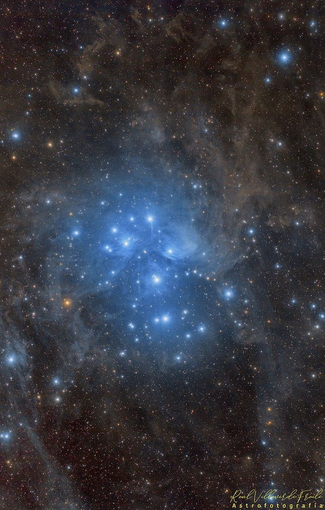 APOD: 2020 September 9 – Pleiades: The Seven Sisters Star Cluster