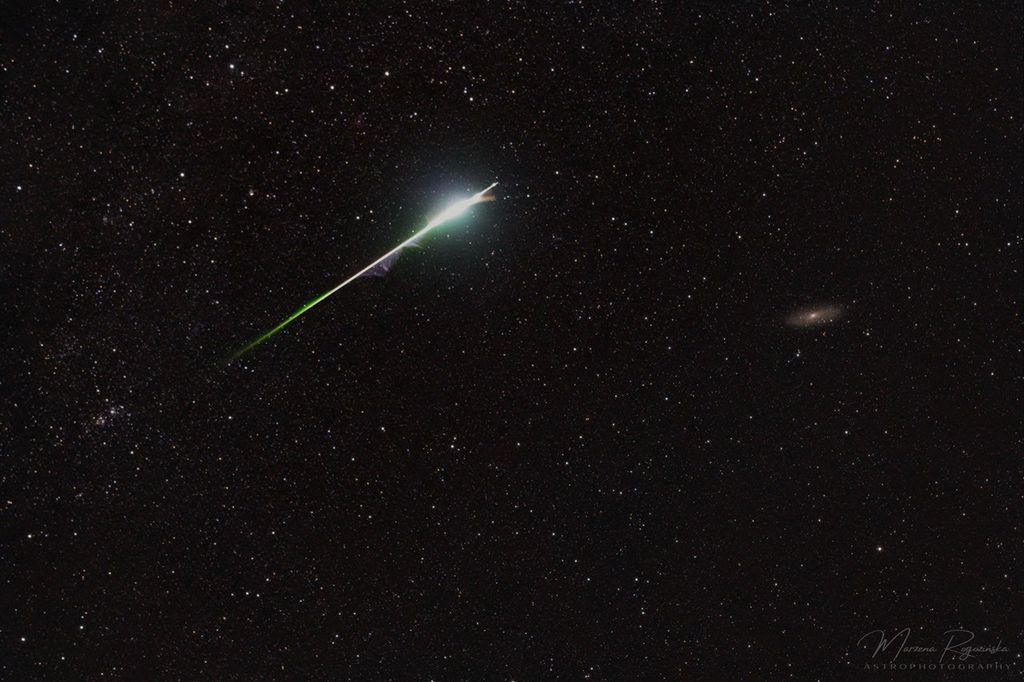 APOD: 2021 August 14 – Island Universe, Cosmic Sand