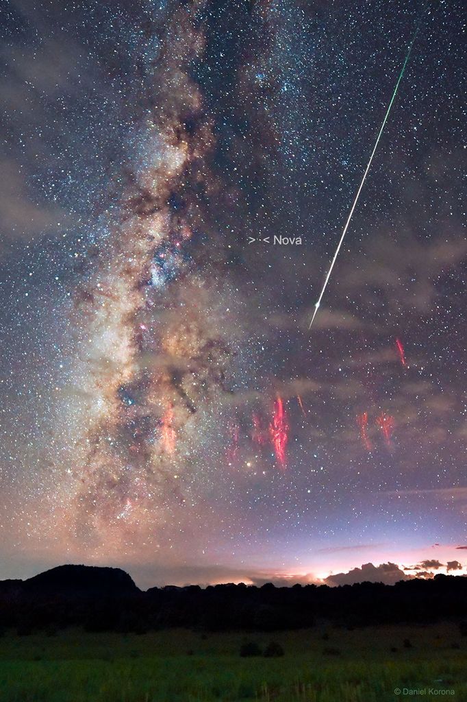 APOD: 2021 August 16 – Perseid Meteor, Red Sprites, and Nova RS Oph