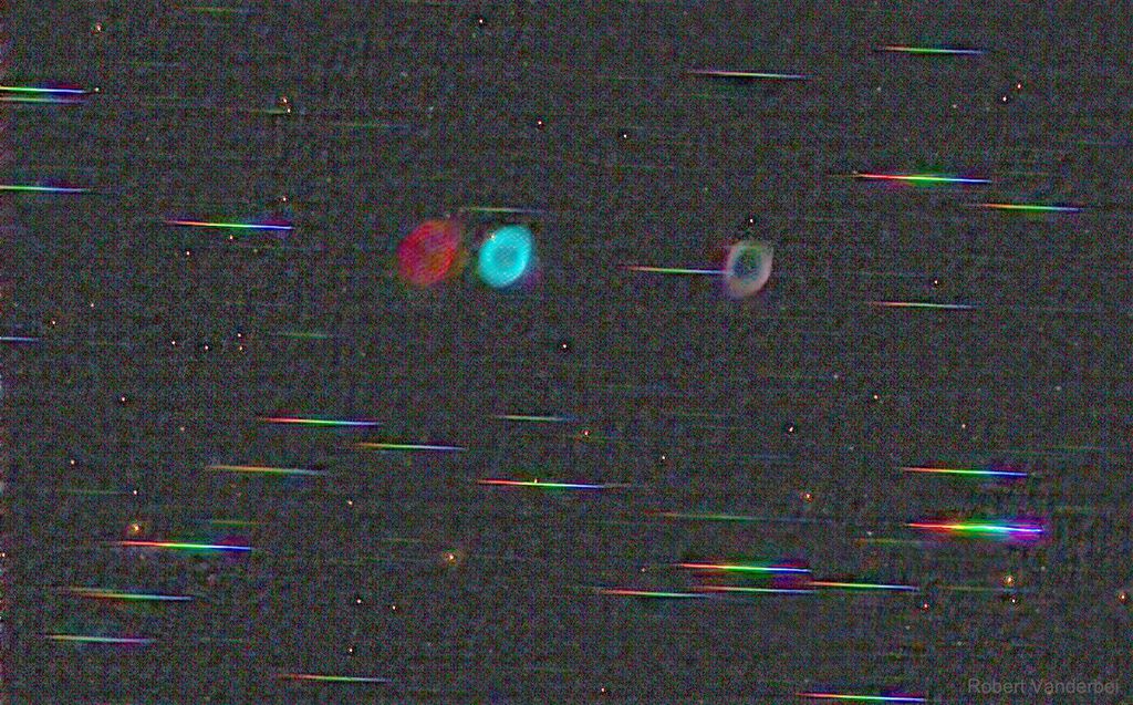 APOD: 2021 July 21 – Colors: Ring Nebula versus Stars