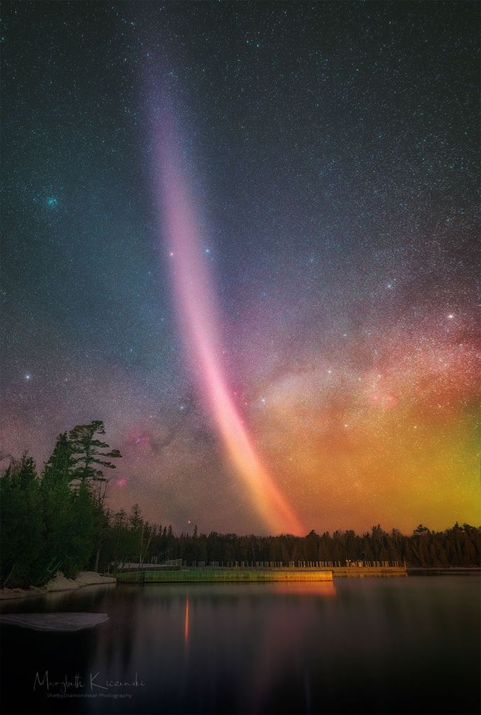 APOD: 2021 May 5 – STEVE over Copper Harbor