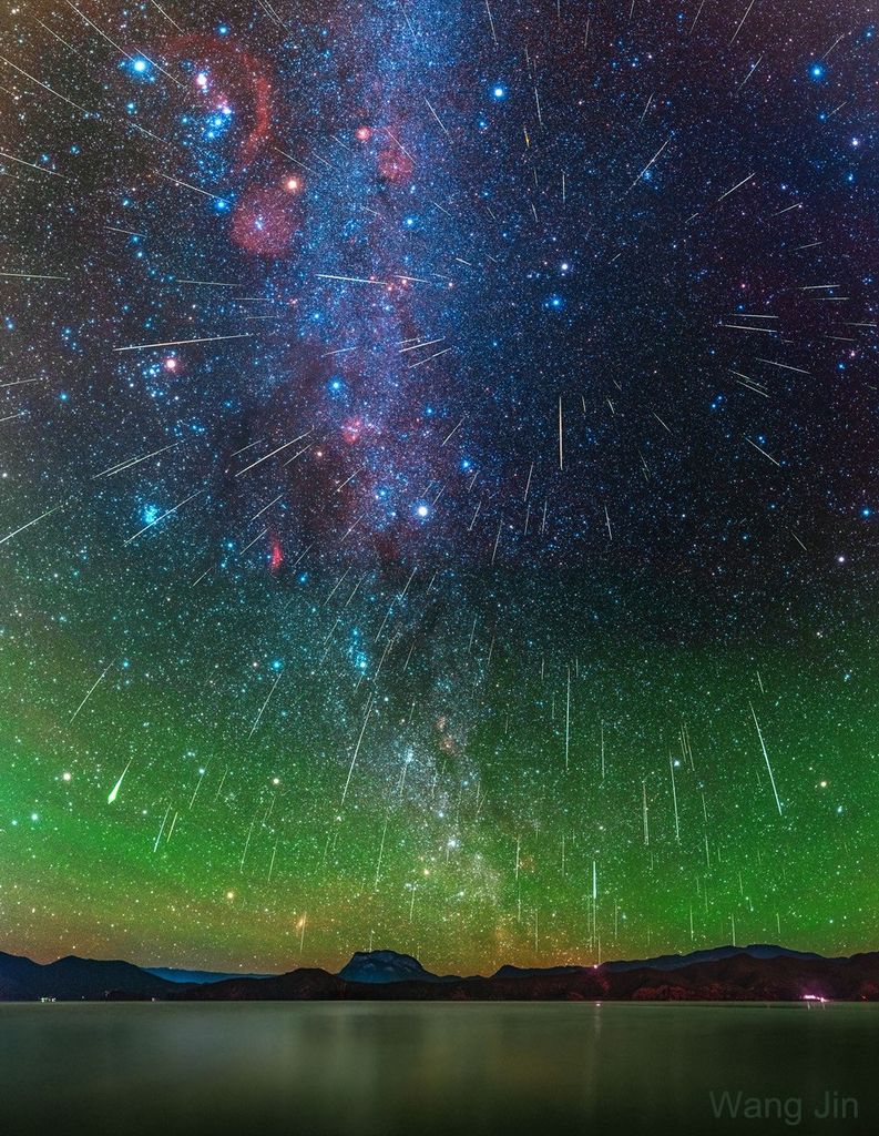 APOD: 2021 November 16 – Geminids from Gemini