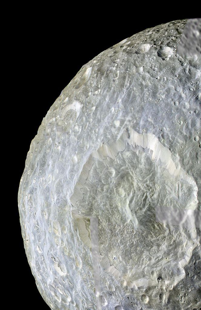 APOD: 2022 August 13 – Herschel Crater on Mimas