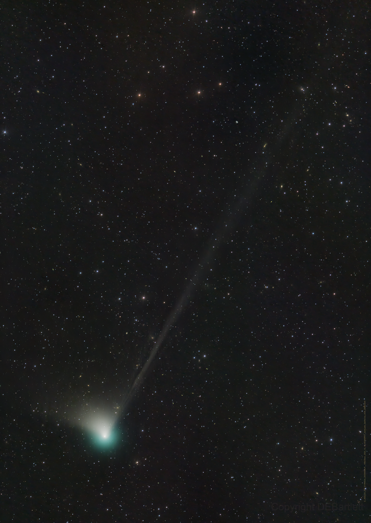 APOD: 2022 December 24 – Comet 2022 E3 ZTF