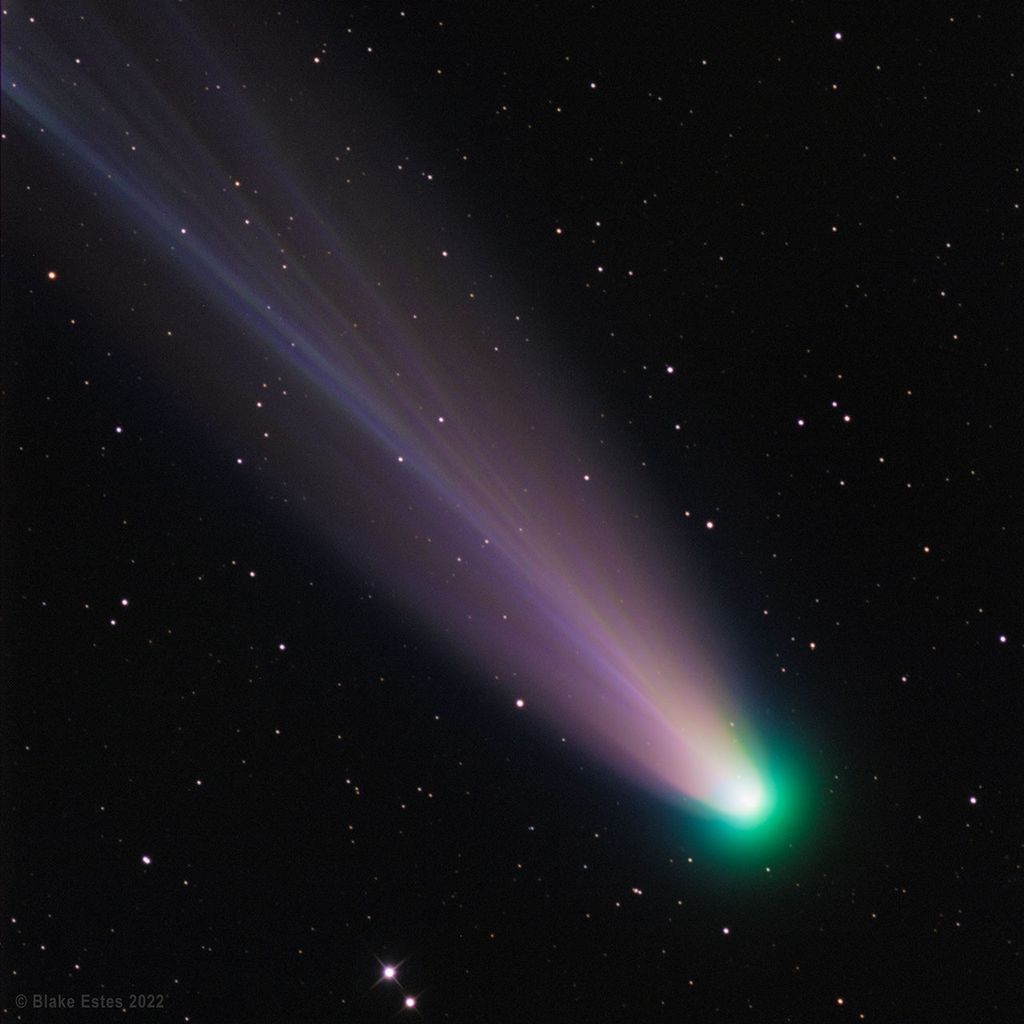 APOD: 2022 January 12 – Comet Leonard Closeup from Australia