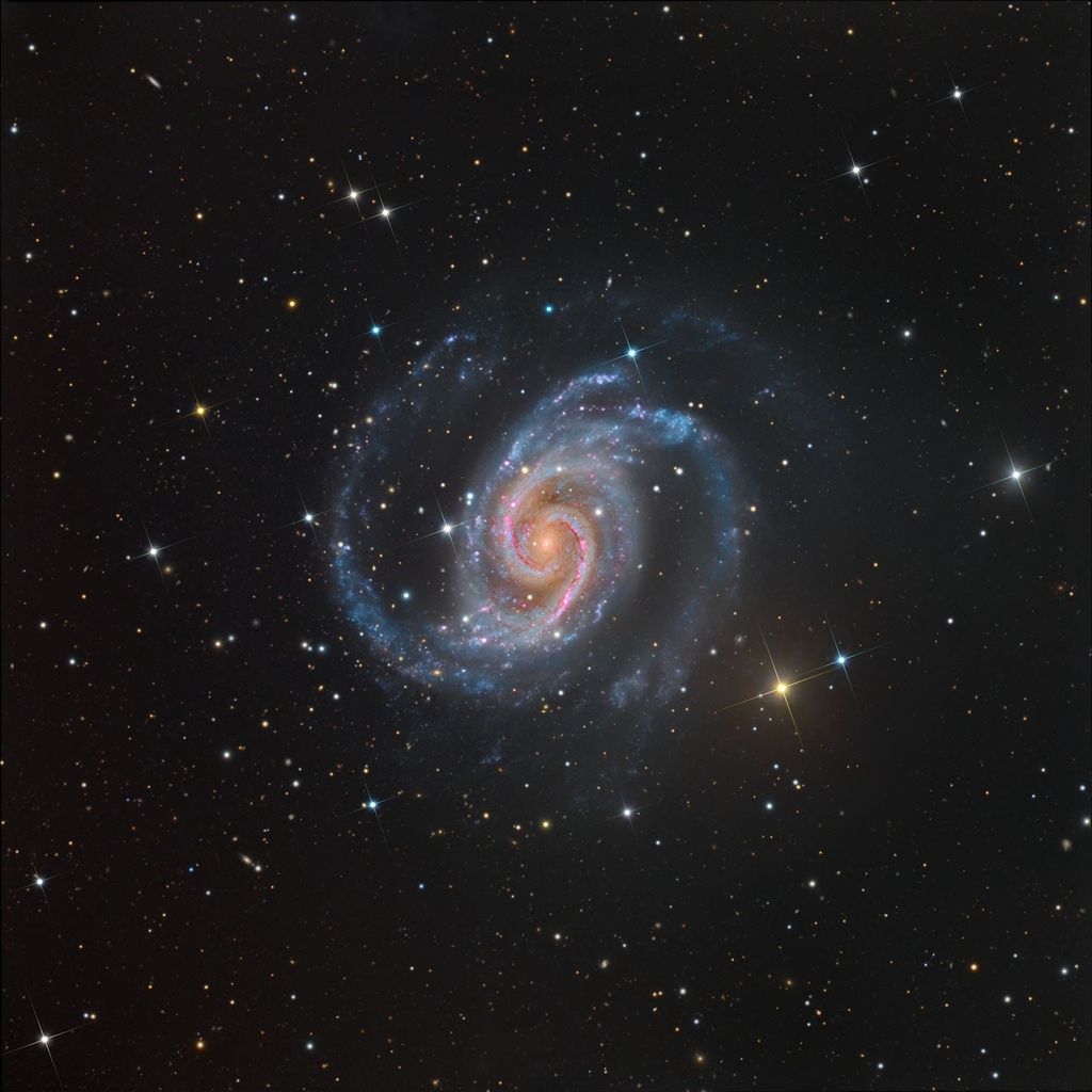 APOD: 2022 January 14 – NGC 1566: The Spanish Dancer Spiral Galaxy