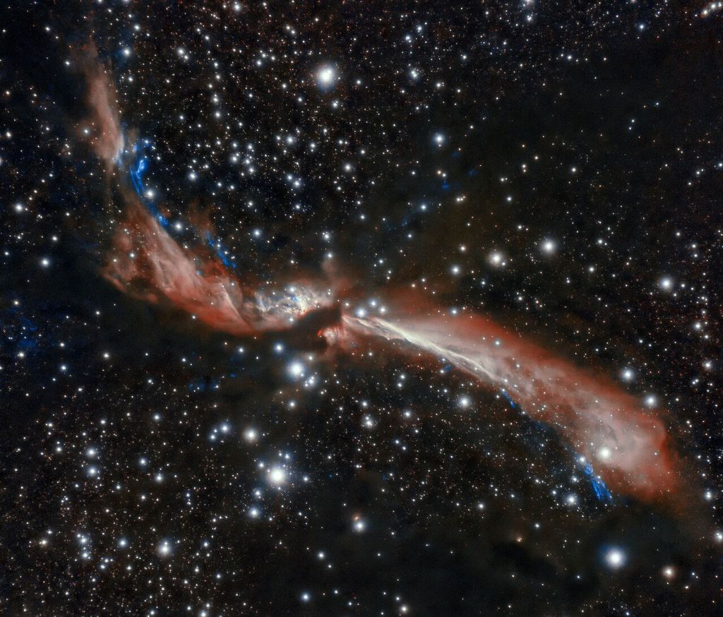 APOD: 2022 January 21 – Young Star Jet MHO 2147