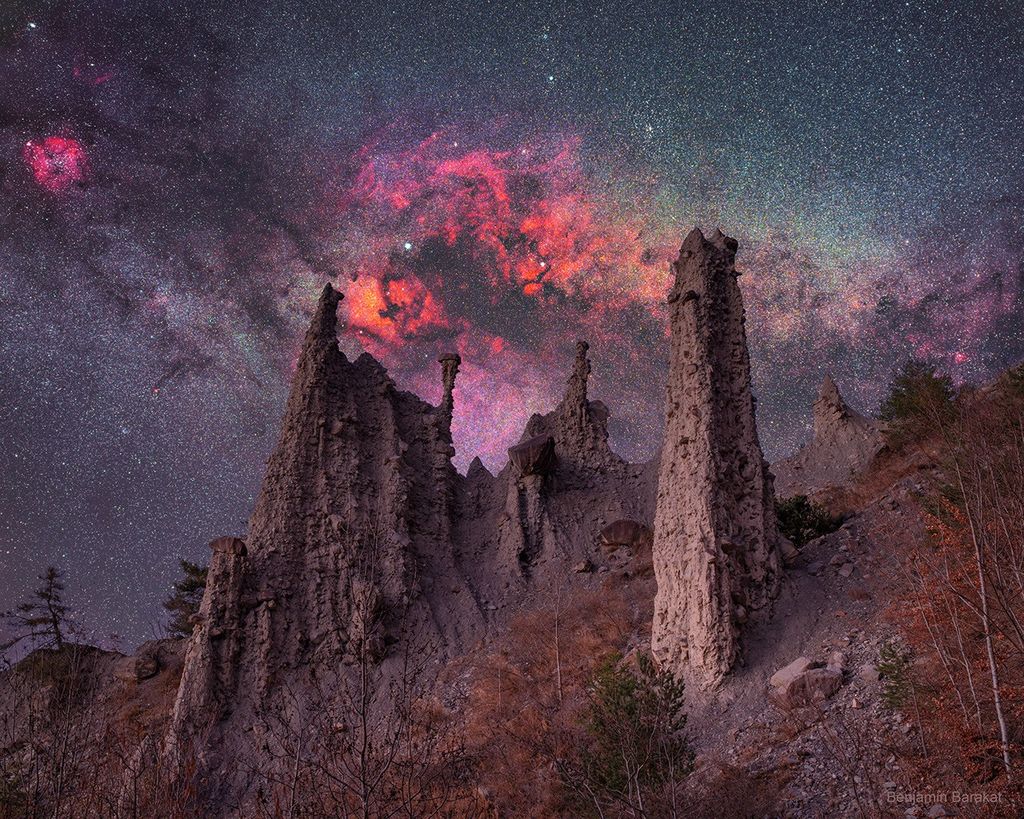 APOD: 2022 May 16 – Milky Way over French Alp Hoodoos