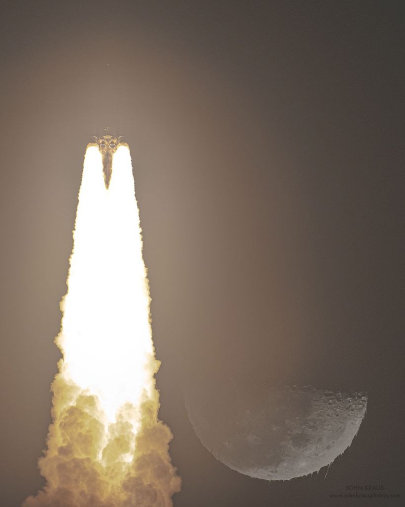 APOD: 2022 November 19 – Artemis 1 Moonshot