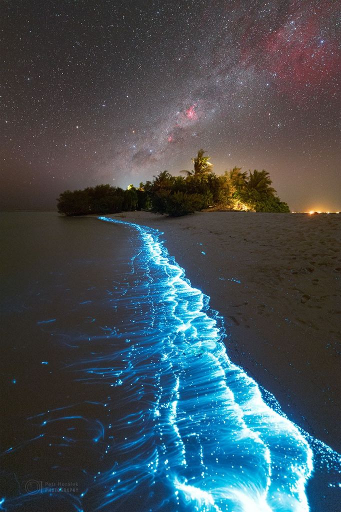 APOD: 2023 May 29 – Milky Way over a Turquoise Wonderland