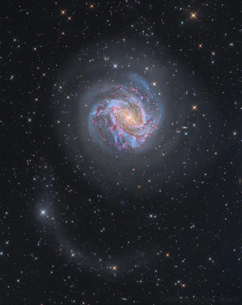 APOD: 2024 July 3 – M83: Star Streams and a Thousand Rubies