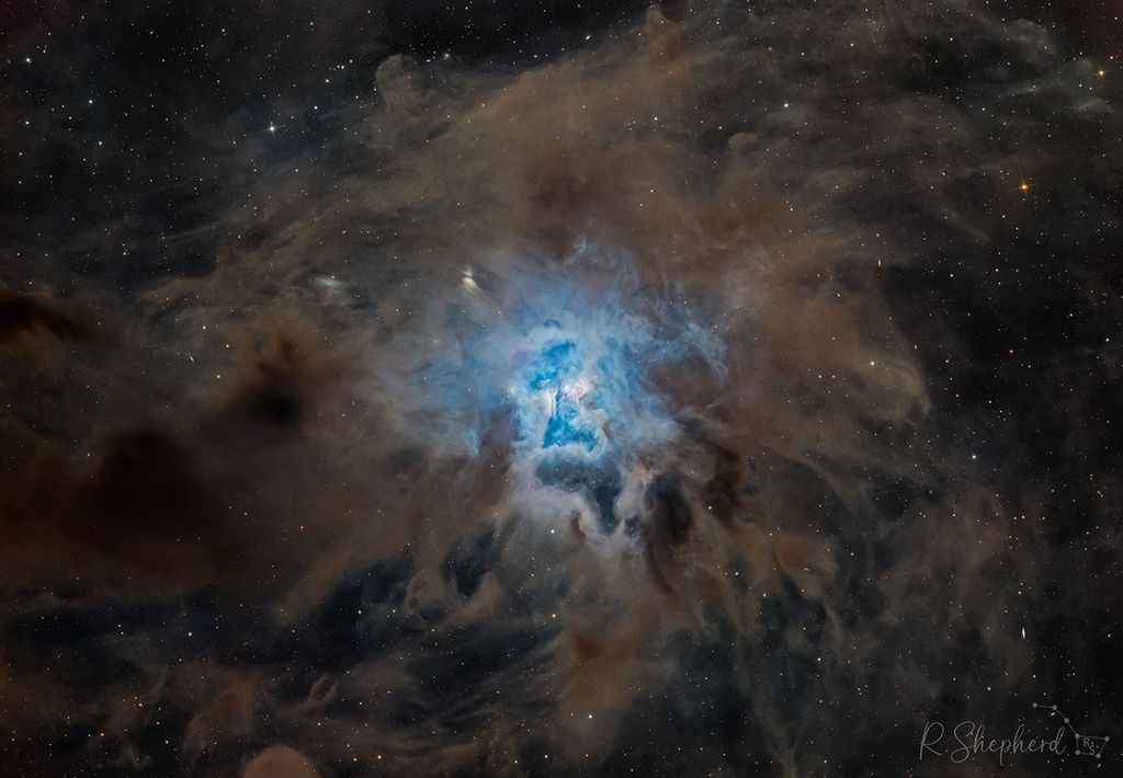 APOD: 2024 July 25 – NGC 7023: The Iris Nebula